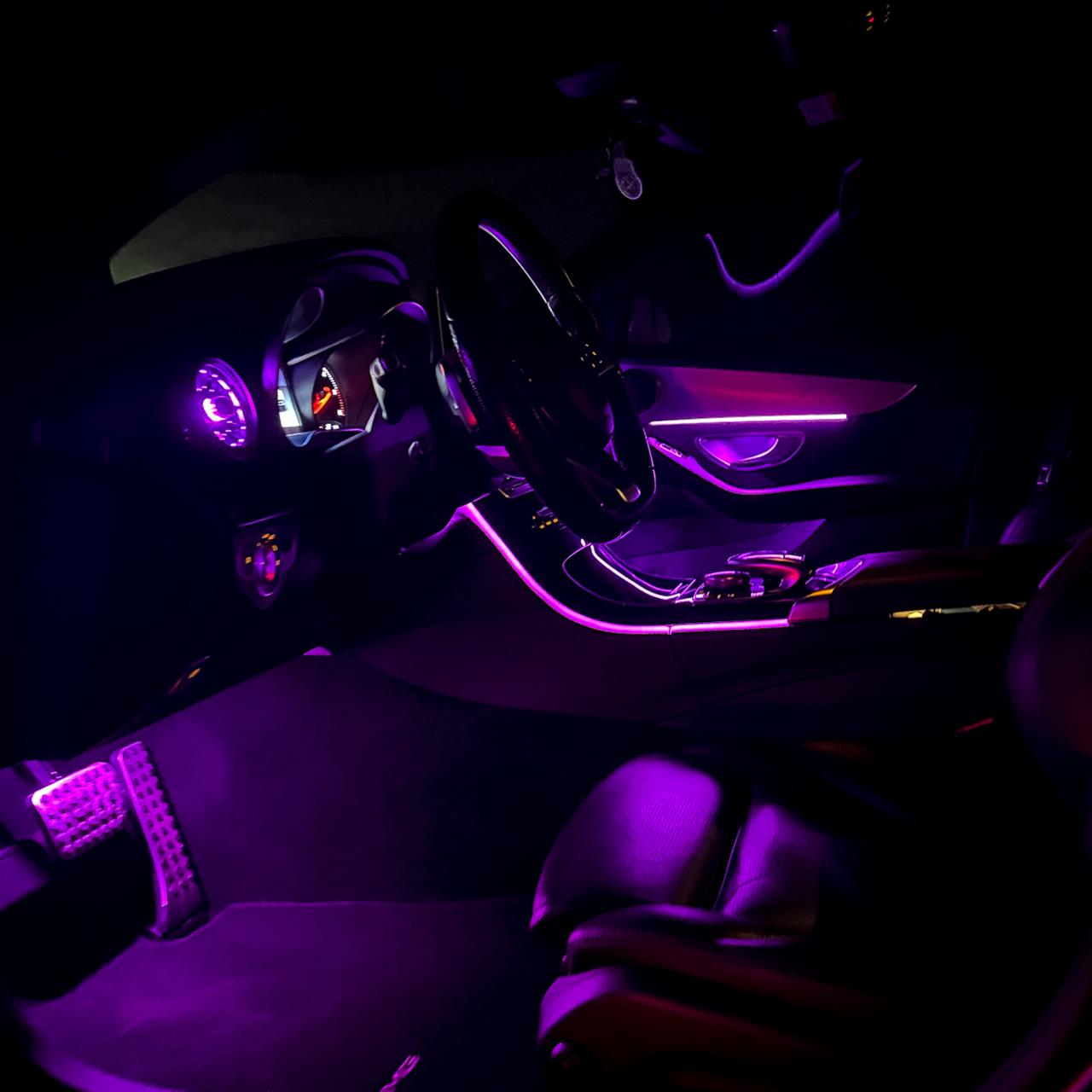 lumini ambientale violet bord auto